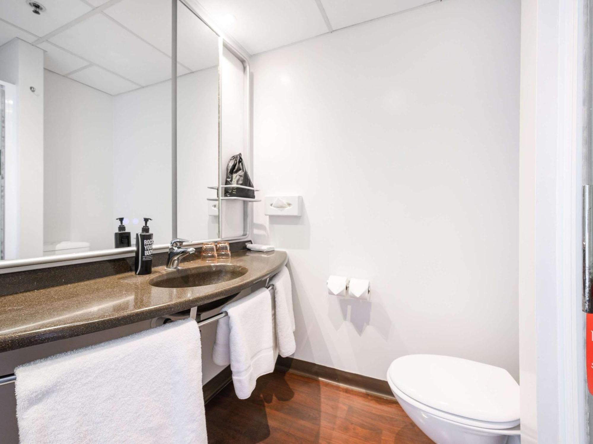Ibis Rotorua Hotel Екстериор снимка